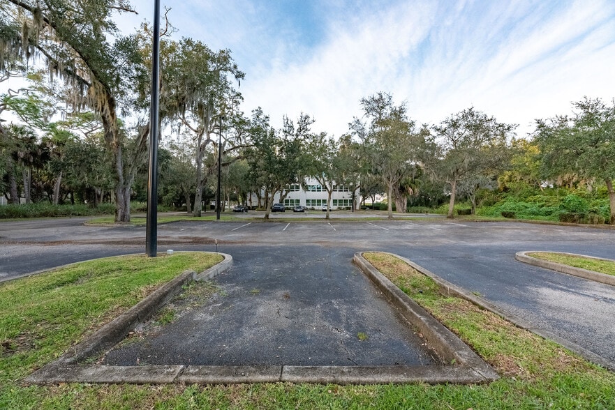 More Photos Of 1735 W Hibiscus Blvd, Melbourne Medical For Lease