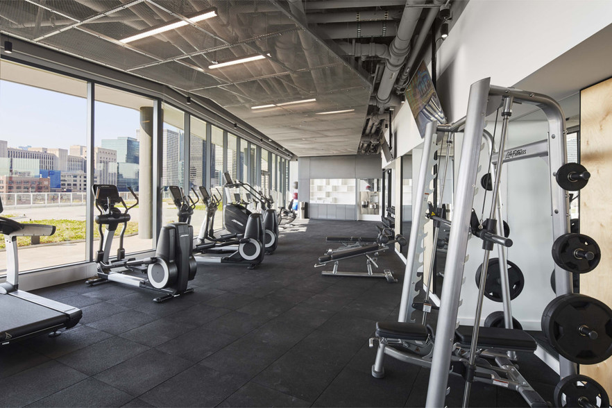 More Photos Of 720 S Wells St, Chicago Multifamily For Sale