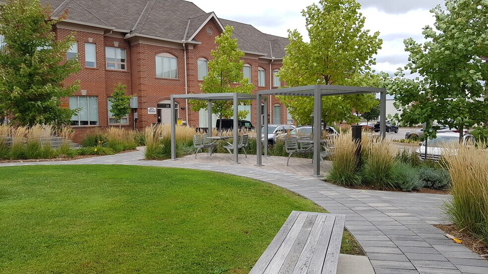 More Photos Of 30 Wertheim Ct, Richmond Hill Office Residential For Lease