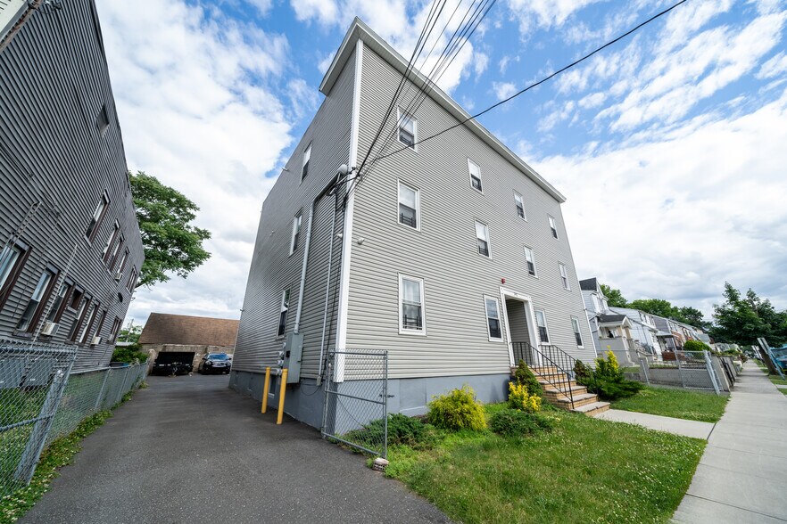 Primary Photo Of 339-343 E 28th St, Paterson Apartments For Sale