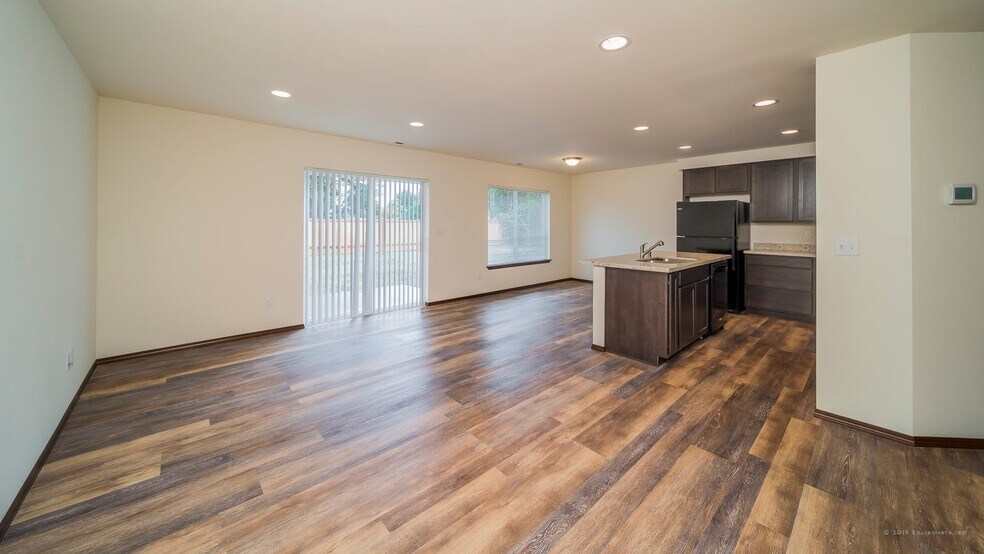 More Photos Of 4708 88th St NE, Marysville Apartments For Sale