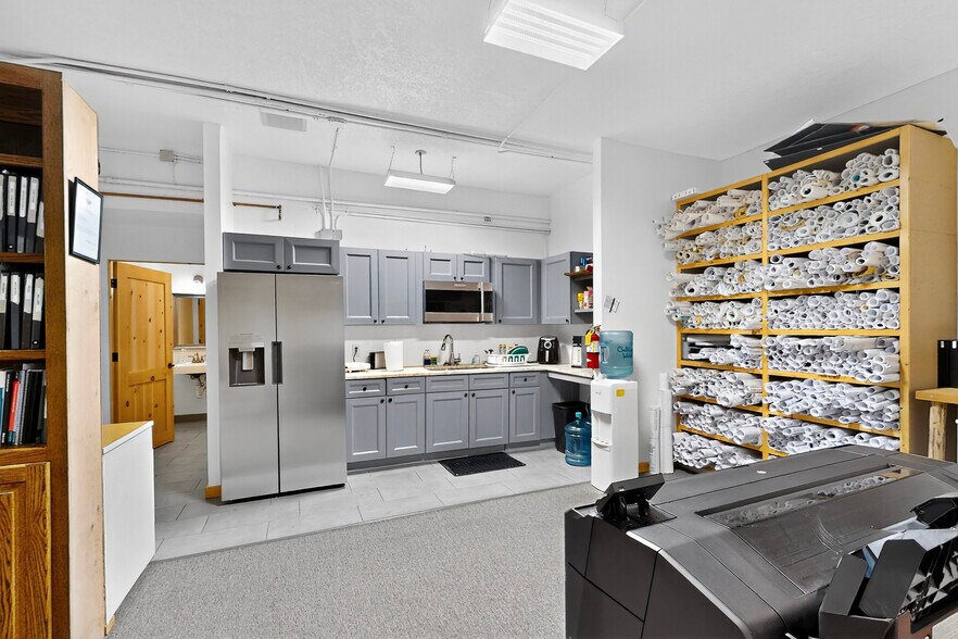 More Photos Of 314 El Pueblo Rd NW, Albuquerque Warehouse For Lease