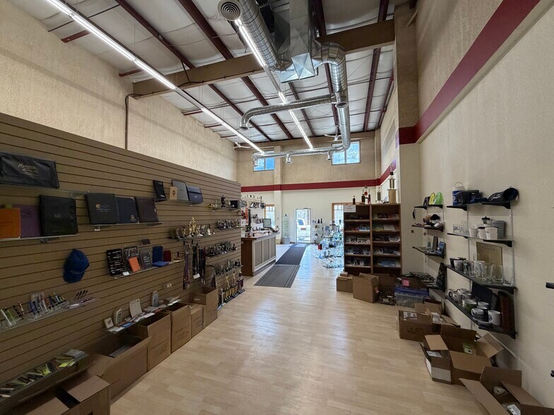More Photos Of 4768 Riverside Dr, Red Deer Warehouse For Sale