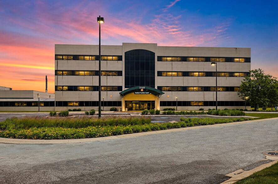 More Photos Of 2150 Gettler St, Dyer Medical For Lease
