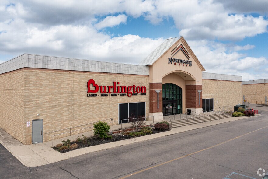 More Photos Of 9501 Colerain Ave, Cincinnati General Retail For Sale