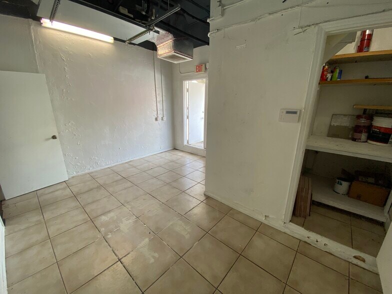 More Photos Of 112-120 S 20th Ave, Hollywood Restaurant For Lease