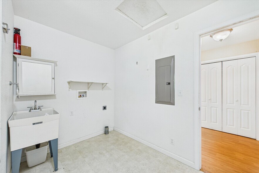 More Photos Of 255 Sorenson Rd, Redcrest Industrial For Sale