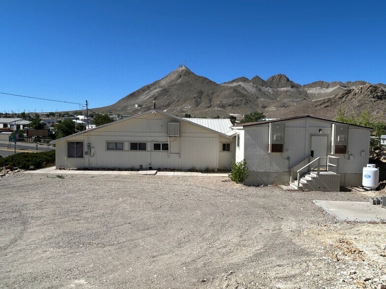 More Photos Of 0 Magnolia Ave, Tonopah Office For Sale