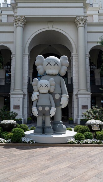 More Photos Of 283 Catalonia Ave, Coral Gables Office For Sale