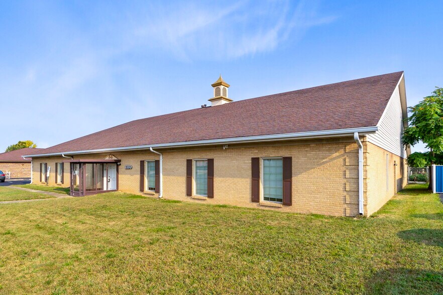 More Photos Of 3380 Successful Way, Dayton Office For Sale