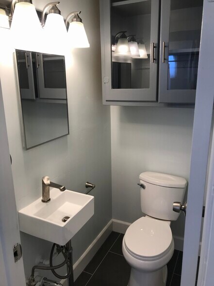 More Photos Of 510 Maple St, West Sacramento Apartments For Sale