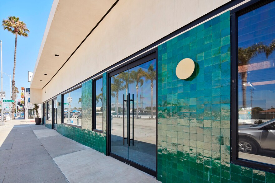 More Photos Of 12430-12464 W Washington Blvd, Los Angeles Freestanding For Lease