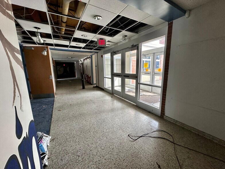 More Photos Of 55 Cox Rd, Williamstown Schools For Sale