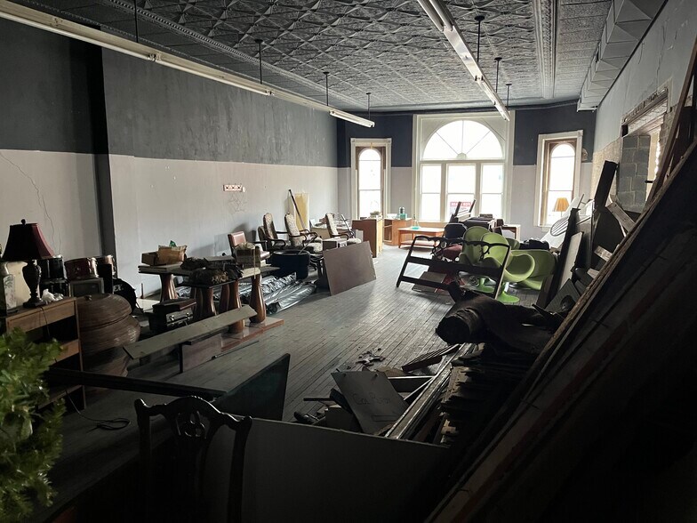 More Photos Of 226 Main St, Sutton Storefront Retail Residential For Lease