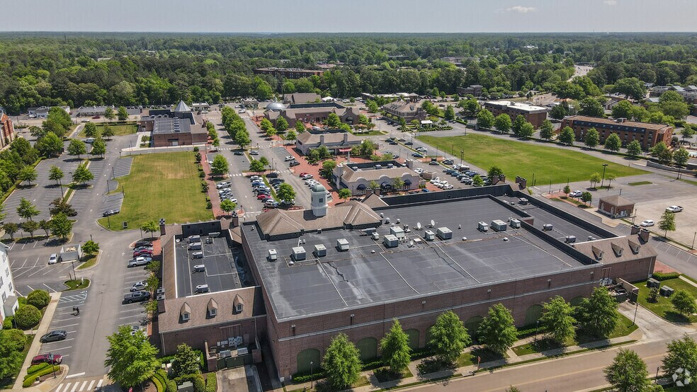 More Photos Of 1430 High St, Williamsburg Unknown For Lease