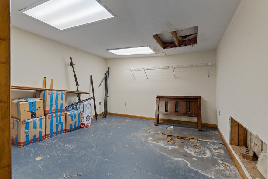 More Photos Of 7216 Hiram Douglasville Hwy, Douglasville Freestanding For Sale