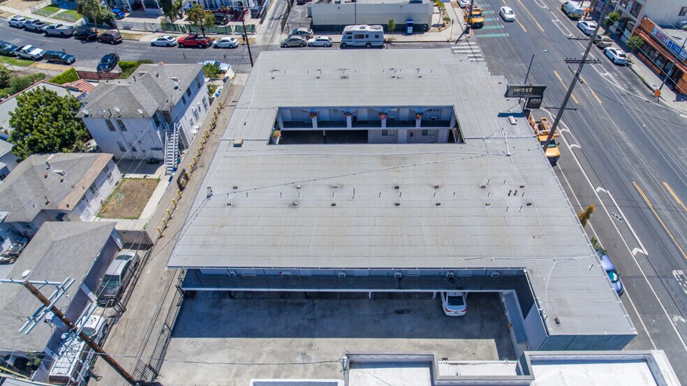 More Photos Of 4905 W Adams Blvd, Los Angeles Apartments For Sale