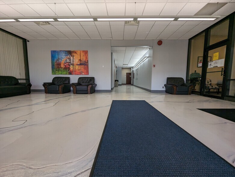 More Photos Of 27801 Euclid Ave, Euclid Office Residential For Lease