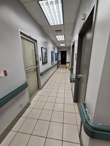 More Photos Of 913 E 108th St, Brooklyn Storefront Retail Office For Sale