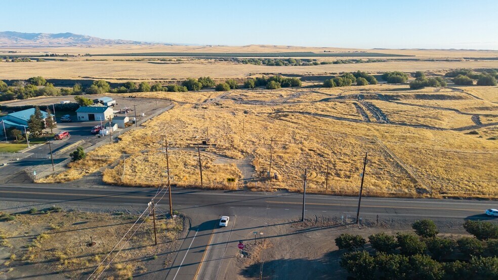 More Photos Of W. Jayne Ave @ Hwy 33, Coalinga Land For Sale