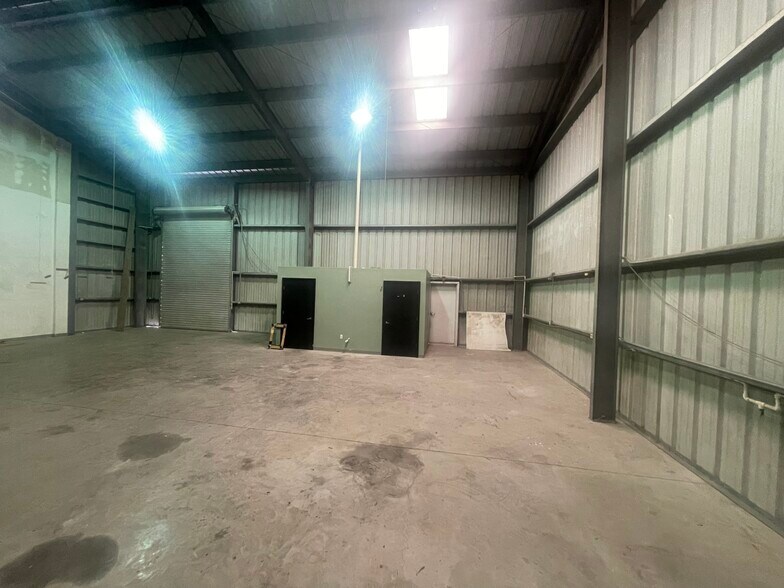 More Photos Of , Tampa Unknown For Sale