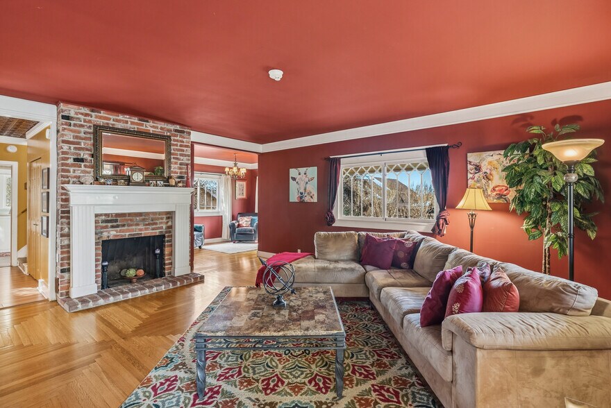 More Photos Of 5186 Gravenstein Hwy S, Sebastopol Restaurant For Sale