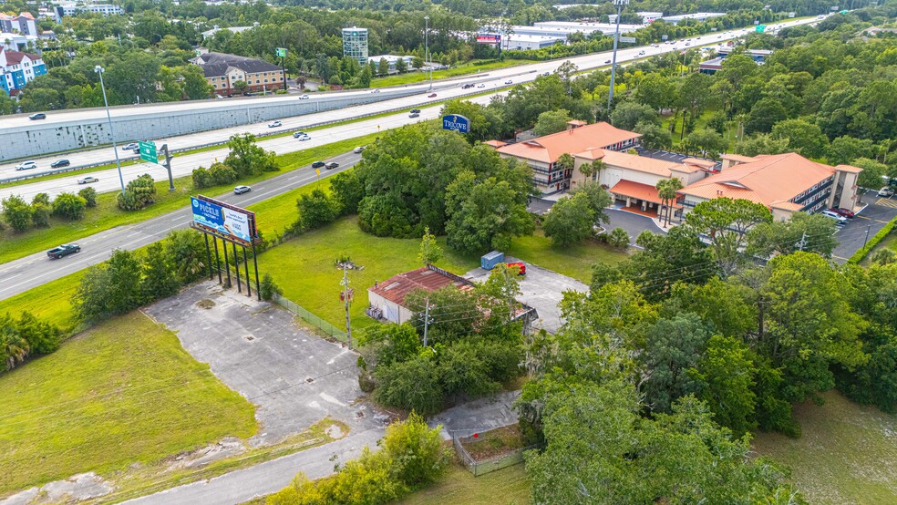 More Photos Of 4402 Old Salisbury Rd, Jacksonville Office For Sale