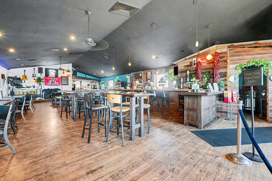 More Photos Of 3109 Federal Blvd, Denver Restaurant For Lease