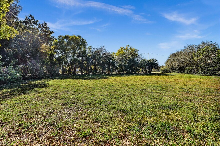 More Photos Of 7665 Davie Road Ext, Davie Office For Lease