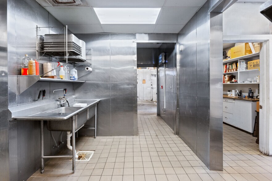 More Photos Of 102 Clinton Center Dr, Clinton Restaurant For Sale