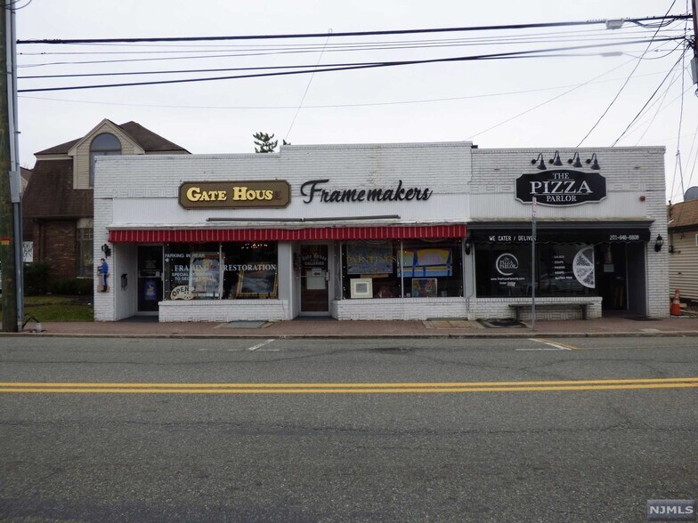 Primary Photo Of 394 Franklin Ave, Wyckoff Storefront Retail Office For Lease