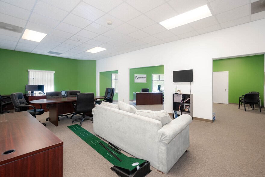 More Photos Of 3901 Mary Eliza Trce NW, Marietta Medical For Lease