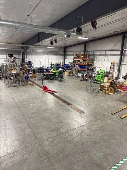 More Photos Of 5401 Alvo Rd, Lincoln Warehouse For Sale