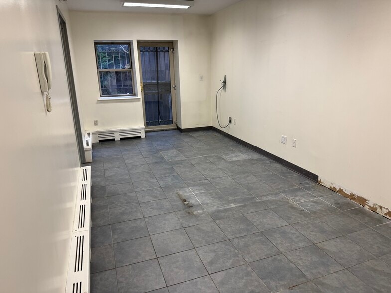 More Photos Of 1787 Madison Ave, New York Apartments For Lease
