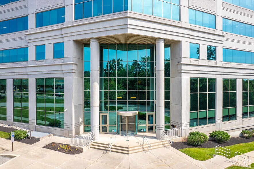 More Photos Of 401 Plymouth Rd, Plymouth Meeting Office For Lease