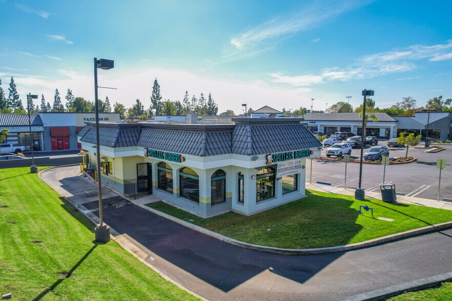 More Photos Of 1386-1490 E Foothill Blvd, Upland Unknown For Lease