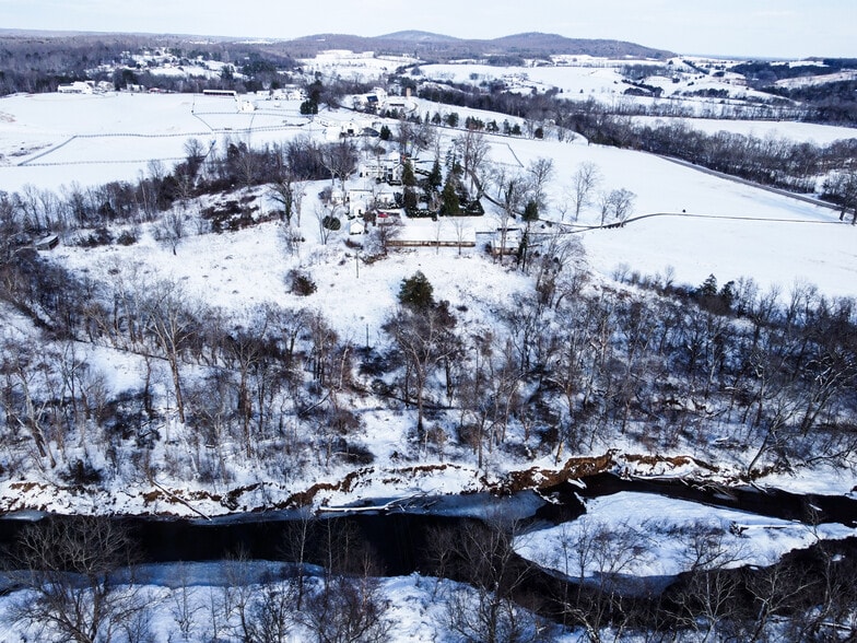 More Photos Of 2333 N James Madison Hwy, Locust Dale Hospitality For Sale