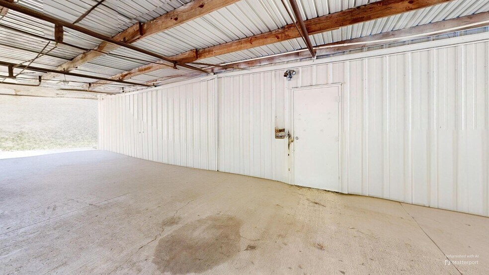 More Photos Of 1005 E Grand Ave, Hot Springs Unknown For Lease