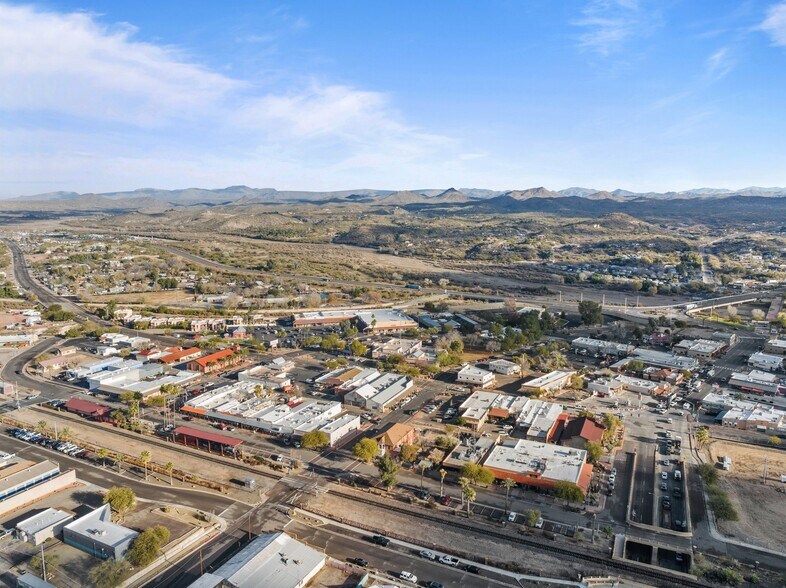 More Photos Of 1 E Apache St, Wickenburg Office For Lease