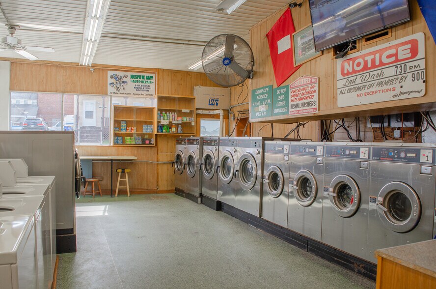 More Photos Of 9 E Oreilly St, Kingston Freestanding For Sale