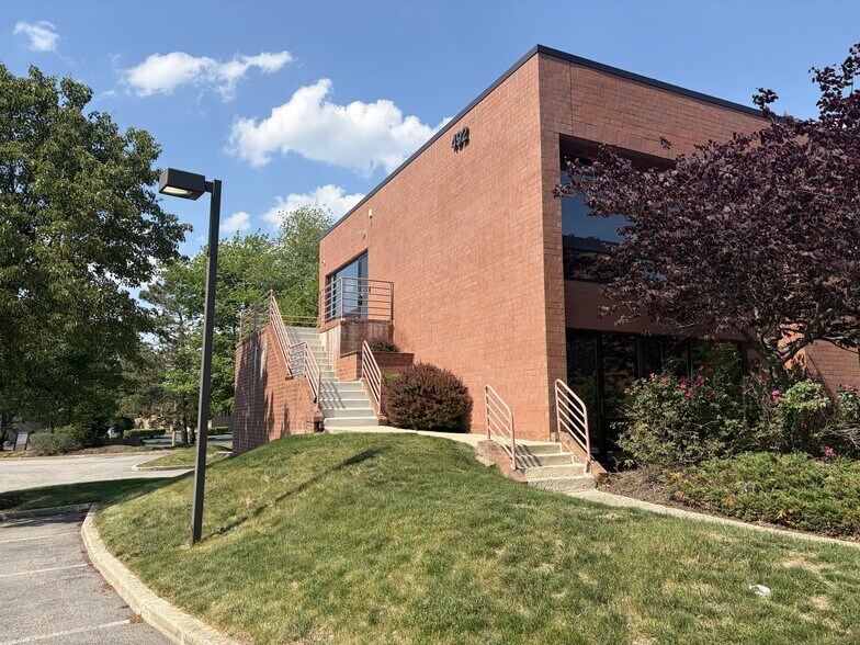 More Photos Of 492 Norristown Rd, Blue Bell Office For Sale