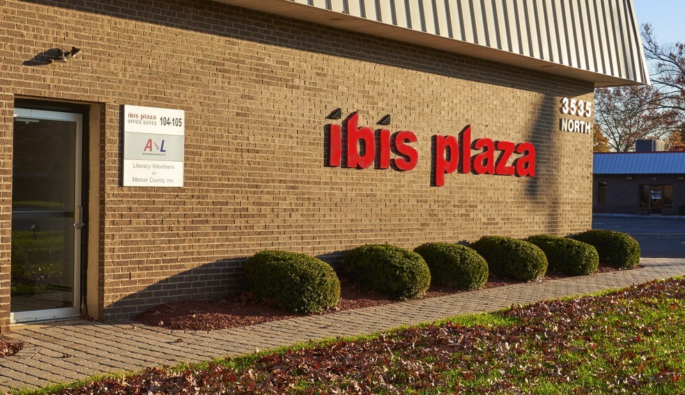 More Photos Of 3535 Quakerbridge Rd, Hamilton Medical For Lease