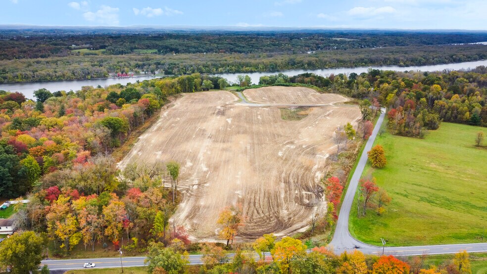 More Photos Of 47 Bronk Rd, Selkirk Land For Sale