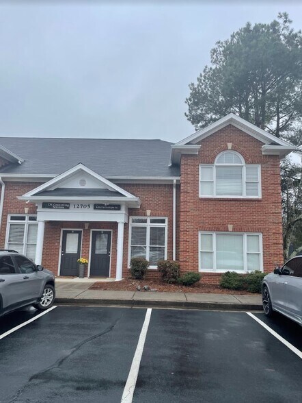 More Photos Of 12705 Century Dr, Alpharetta Office For Lease