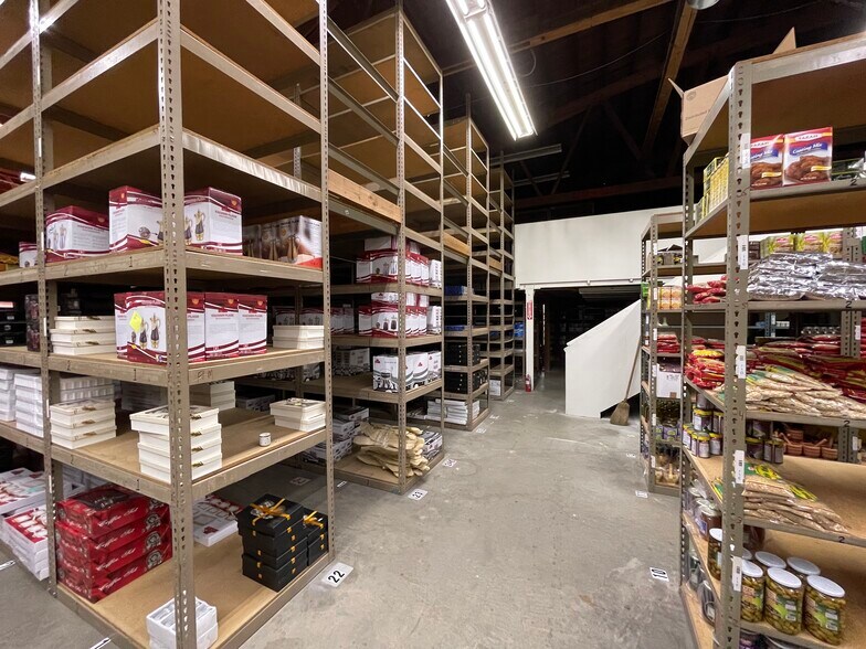 More Photos Of 1701 30th St, Bakersfield Freestanding For Sale