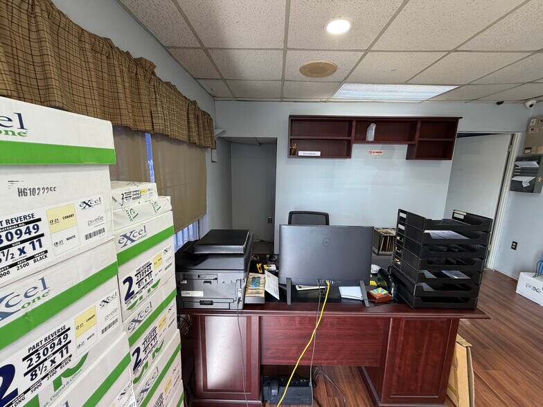 More Photos Of 3901 W 18th Ave, Hialeah Warehouse For Sale