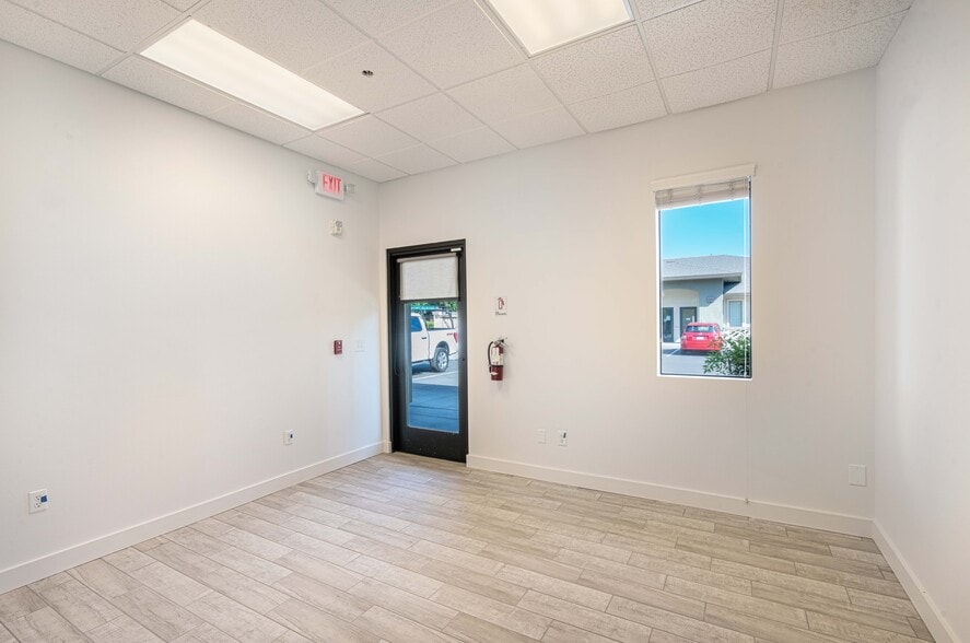 More Photos Of 4867 Old Redwood Hwy, Santa Rosa Healthcare For Lease