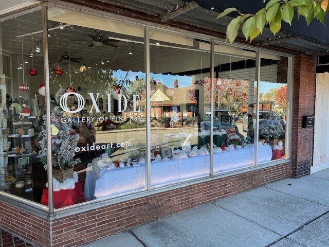 More Photos Of 148 S Moore St, Sanford Restaurant For Lease