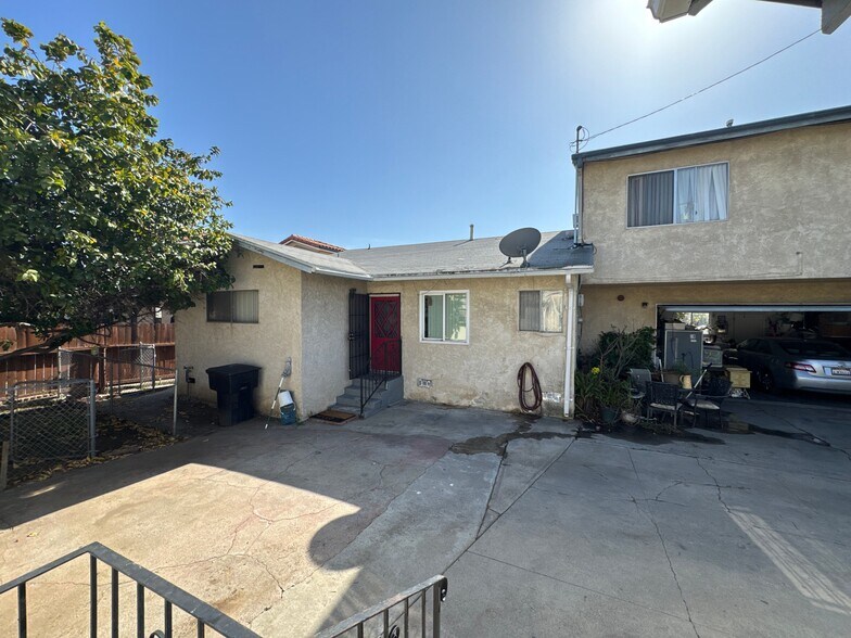 More Photos Of 330 W Bencamp St, San Gabriel Multifamily For Sale