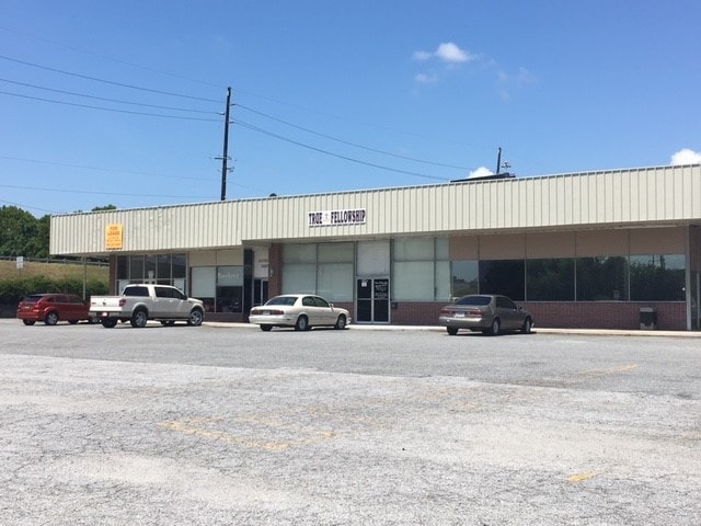 More Photos Of 309 Main St, Garden City Unknown For Lease